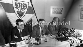 16.01.90 VfB Stuttgart PK Vorstellung Manager Hoene&szlig;