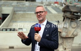 03.06.22 VfB Stuttgart Baggerbiss Umbau Mercedes-Benz Arena Haupttribüne