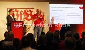 06.02.25 VfB Stuttgart Dunkelroter Tisch