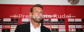 VfB Stuttgart PK Vorstellung Trainer Weinzierl