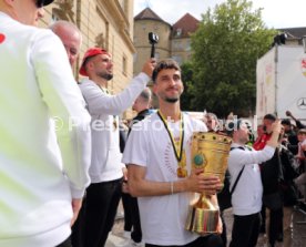 25.05.25 VfB Stuttgart Feier und Autokorso DFB-Pokal Sieg Stuttgart Schlossplatz