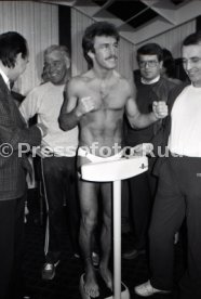 02.12.83 Boxen Rene Weller