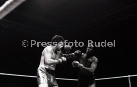 02.12.83 Boxen Rene Weller