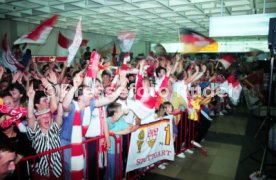 16.05.1992 VfB Stuttgart Meisterschaft Empfang Flughafen