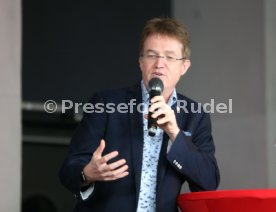 24.06.21 VfB Stuttgart Roter Tisch