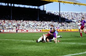 23.04.88 VfB Stuttgart - Bayer 05 Uerdingen
