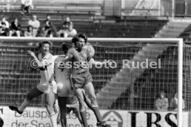 23.04.88 VfB Stuttgart - Bayer 05 Uerdingen