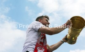 25.05.25 VfB Stuttgart Feier und Autokorso DFB-Pokal Sieg Stuttgart Schlossplatz