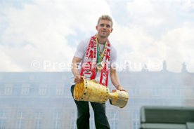 25.05.25 VfB Stuttgart Feier und Autokorso DFB-Pokal Sieg Stuttgart Schlossplatz