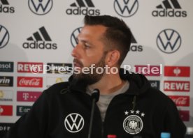 30.08.21 PK DFB Nationalmannschaft Stuttgart