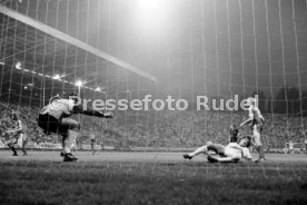 18.08.83 1. FC Kaiserslautern - VfB Stuttgart