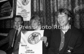 10.04.90 DFB Pressekonferenz