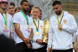25.05.25 VfB Stuttgart Feier und Autokorso DFB-Pokal Sieg Stuttgart Schlossplatz