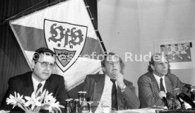 16.01.90 VfB Stuttgart PK Vorstellung Manager Hoene&szlig;