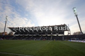 Karlsruher SC - FC W&uuml;rzburger Kickers