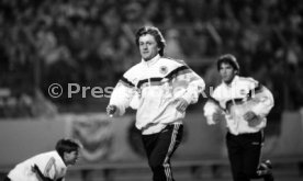 25.04.1990 Deutschland - Uruguay