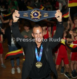 Empfang Ringer Weltmeister Frank St&auml;bler TSV Musberg