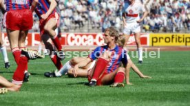 23.04.88 VfB Stuttgart - Bayer 05 Uerdingen