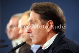 12.12.22 VfB Stuttgart PK Labbabida Wohlgemuth