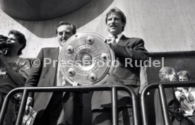 17.05.1992 VfB Stuttgart Meisterschaft Empfang im Stadion