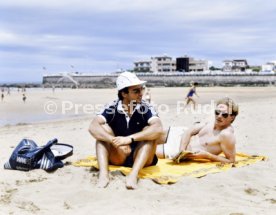 19.06.82 WM 1982 DFB Spieler am Strand