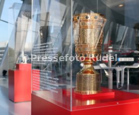 Sonderaustellung 125 Jahre VfB Stuttgart Mercedes-Benz Museum Feierstunde