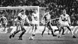 09.11.89 VfB Stuttgart - FC Bayern M&uuml;nchen