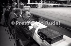 02.12.83 Boxen Rene Weller