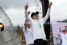 25.05.25 VfB Stuttgart Feier und Autokorso DFB-Pokal Sieg Stuttgart Schlossplatz