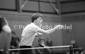 01.12.85 Tischtennis Ro&szlig;kopf Fetzner