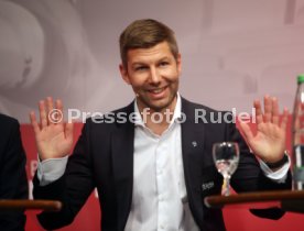 Pressekonferenz Er&ouml;ffnung VfB Stuttgart Akademie