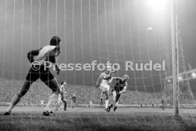 18.08.83 1. FC Kaiserslautern - VfB Stuttgart