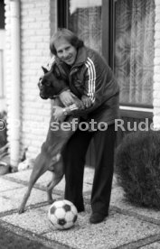 14.12.81 Buffy Ettmayer