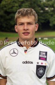 04.10.99 U17 DFB Fototermin