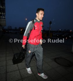 VfB Stuttgart Abflug ins Trainingslager La Manga Flughafen Stuttgart
