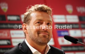 VfB Stuttgart PK Vorstellung Trainer Weinzierl