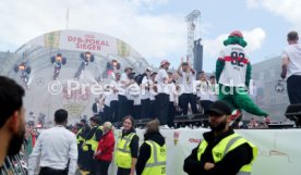 25.05.25 VfB Stuttgart Feier und Autokorso DFB-Pokal Sieg Stuttgart Schlossplatz