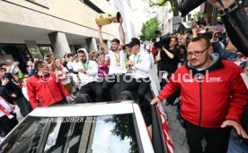 25.05.25 VfB Stuttgart Feier und Autokorso DFB-Pokal Sieg Stuttgart Schlossplatz