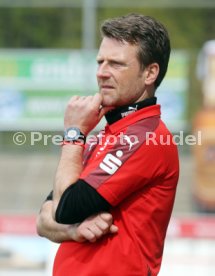 Stuttgarter Kickers - Hallescher FC