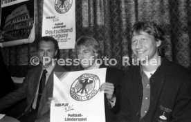 10.04.90 DFB Pressekonferenz