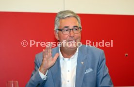02.08.24 VfB Stuttgart Vorstellung Pr&auml;sidium
