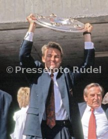 17.05.1992 VfB Stuttgart Meisterschaft Empfang im Stadion