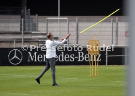 28.04.2021 VfB Stuttgart Training