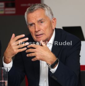 VfB Stuttgart PK zur Austellung 125 Jahre VfB Stuttgart Mercedes-Benz Museum