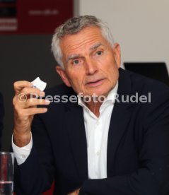 VfB Stuttgart PK zur Austellung 125 Jahre VfB Stuttgart Mercedes-Benz Museum