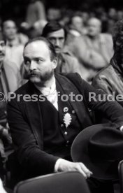 02.12.83 Boxen Rene Weller