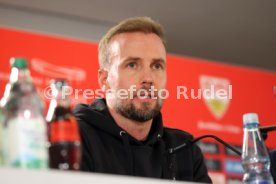 04.04.23 VfB Stuttgart PK Hoene&szlig;