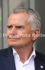 VfB Stuttgart - SG Dynamo Dresden