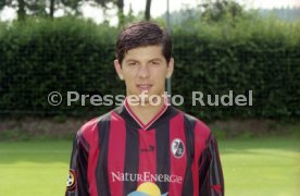 06.07.01 SC Freiburg Fototermin 2001/2002
