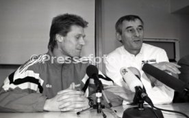 22.01.94 Pressekonferenz Oliver M&ouml;ller Hamburger SV nach Attenat in Stuttgart